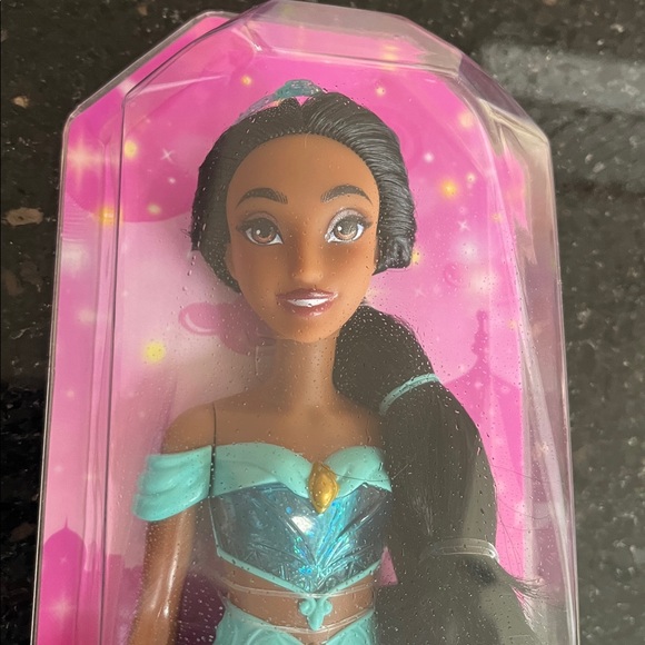 Disney Princess Jasmine Barbie Doll - Picture 2 of 4